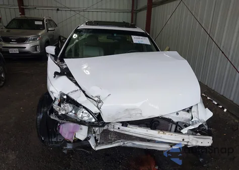 2005 Honda Accord 2.4 Ex from USA, damaged, VIN 1HGCM56865A097123